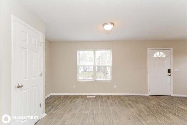 Building Photo - 508 Hunter Way, Clayton, NC 27520