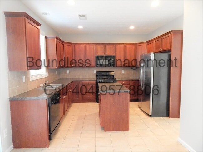 Building Photo - 150 Silver Arrow Cir