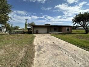 Building Photo - 4211 W University Dr