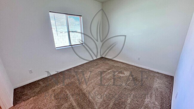 Building Photo - 10674 Appaloosa Ave