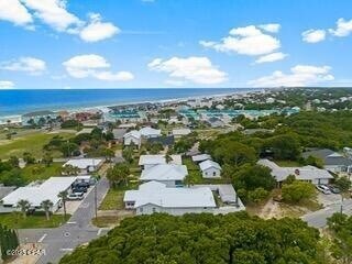 Foto del edificio - 17842 Lynn St