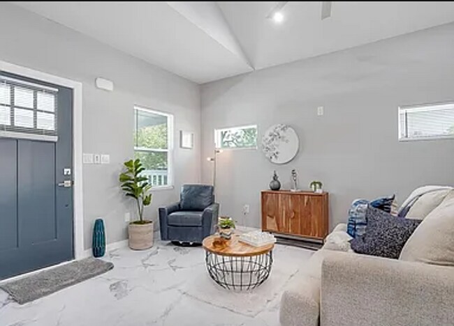 Foto del edificio - 3 Bed / 2 Bath in North Tulsa!