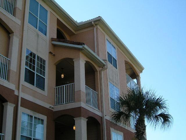 Building Photo - 2-Bed, 2.5-Bath Water-Front Condo in South Tampa