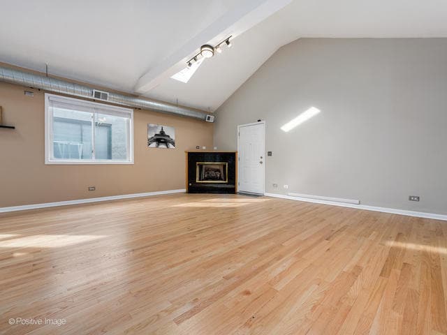 Building Photo - 2406 W Flournoy St