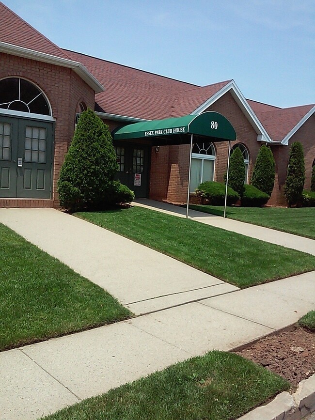 Foto del edificio - 171 Wellington Ct