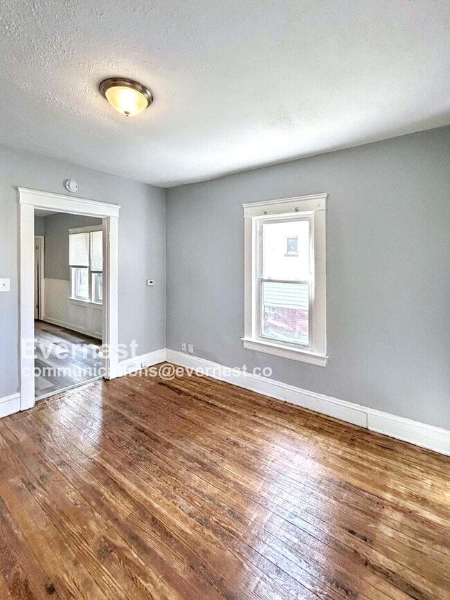 Building Photo - 2781 E 118th St