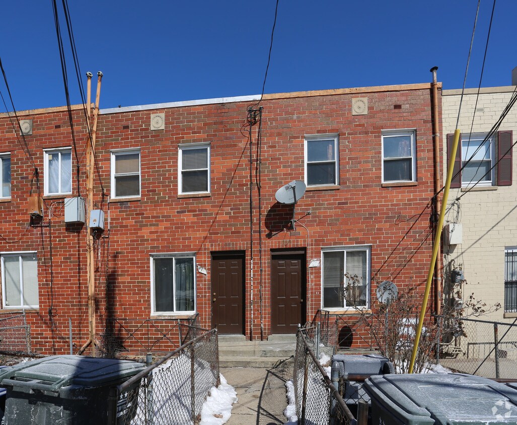 Building Photo - 974-974 Mount Olivet Rd NE