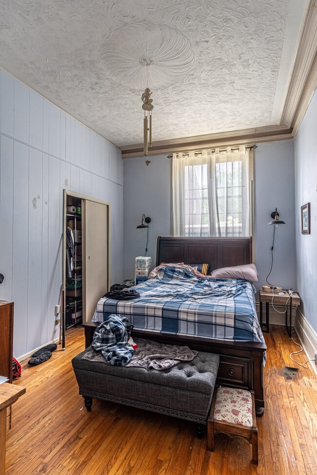 Photo du bâtiment - 56 Mount Pleasant St