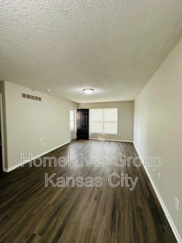 Foto del edificio - 325 S 16th St