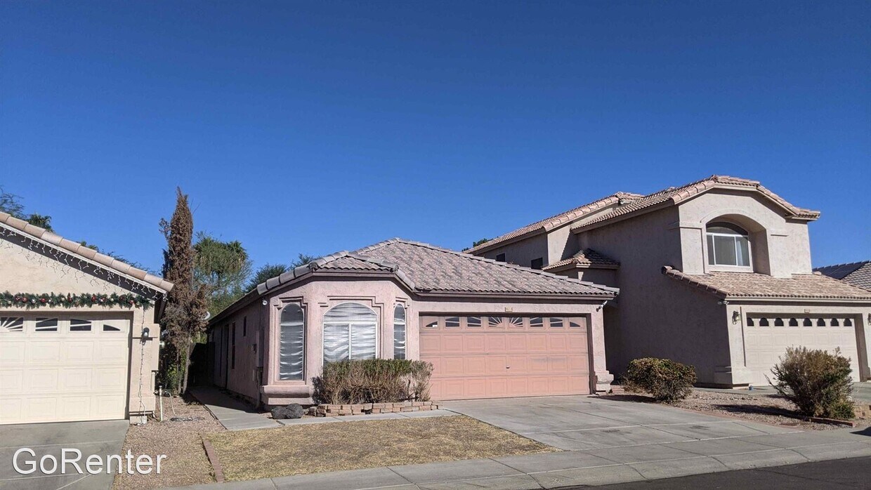 Primary Photo - 610 W McRae Dr