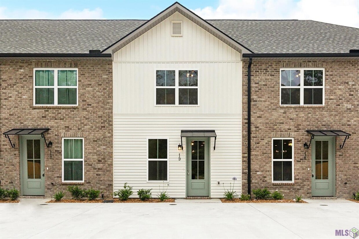 Photo - 35980 Cane Market Rd (Denham Springs, LA)