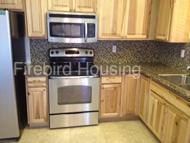 Foto del edificio - 2305 E Cactus Rd