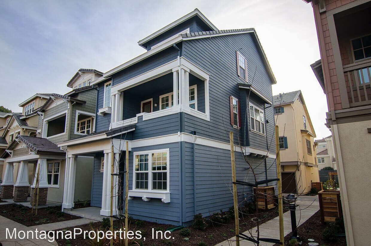 Primary Photo - 4 br, 3 bath House - 3208 Pyramid Way