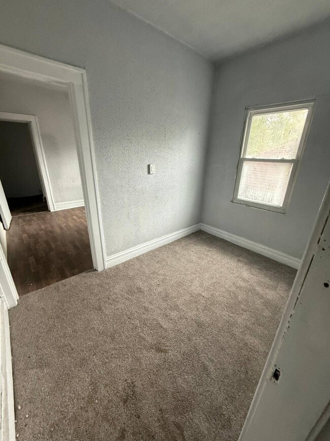 Building Photo - 3617 Massachusetts St