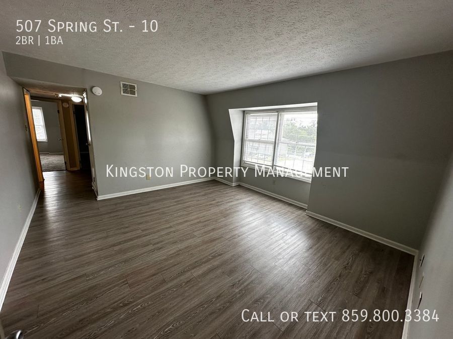 507 Spring St Unit 10, Mount Sterling, KY 40353 Room for Rent in