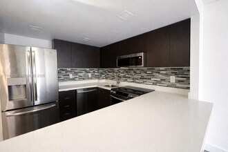 Building Photo - 16950 W Dixie Hwy