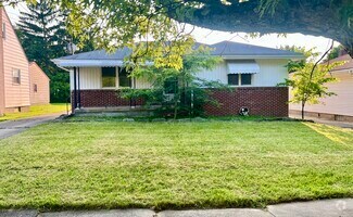 Building Photo - 532 N Dunlap Ave