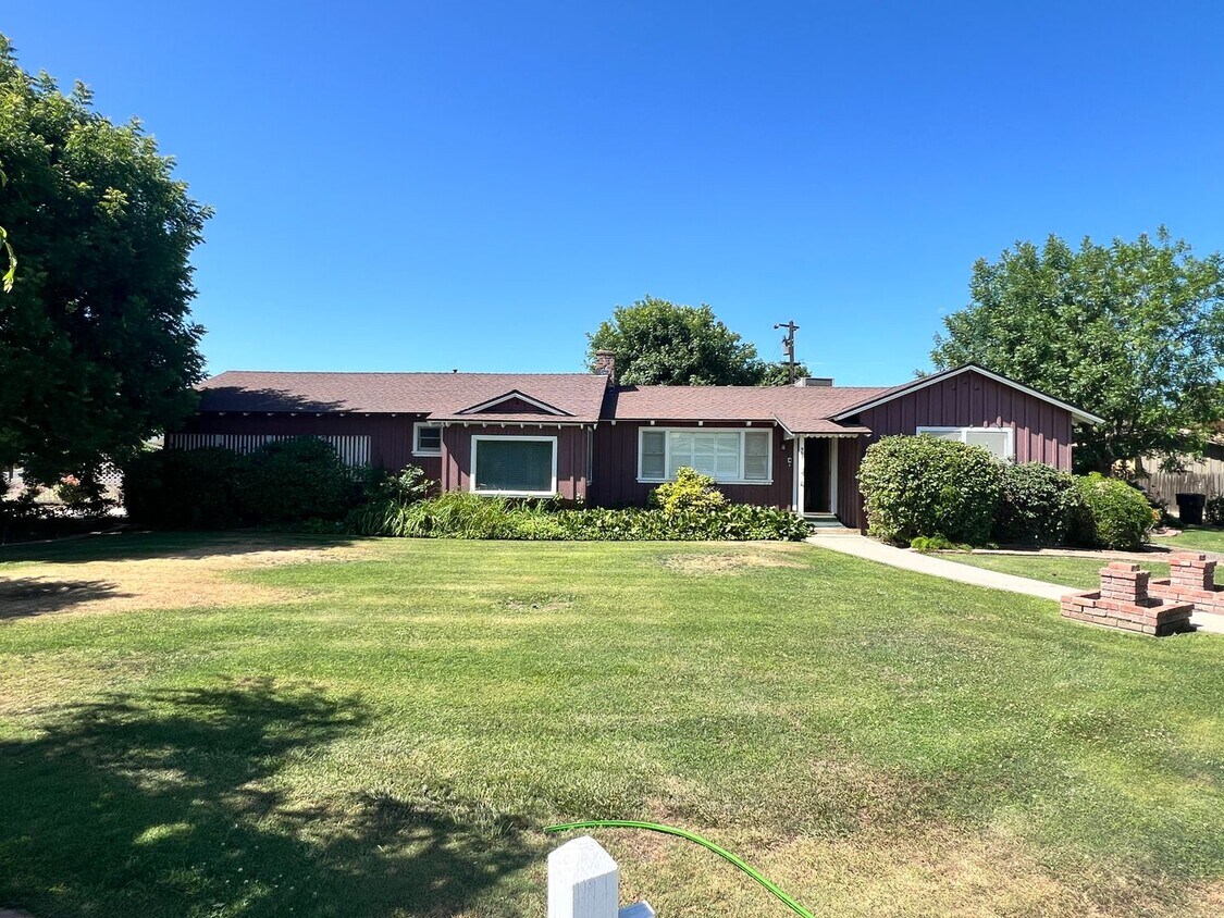 901 Cedar Ave, Wasco, CA 93280 House Rental in Wasco, CA