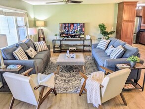 Building Photo - 6206 Carranza Dr