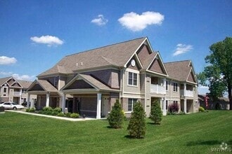 Building Photo - 1311 Deer Lakes Dr