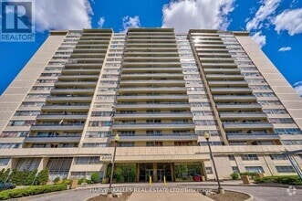Building Photo - 411-2000 SHEPPARD Ave