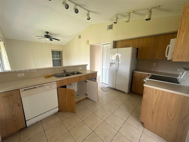 Photo - 16280 SW 77th Terrace House