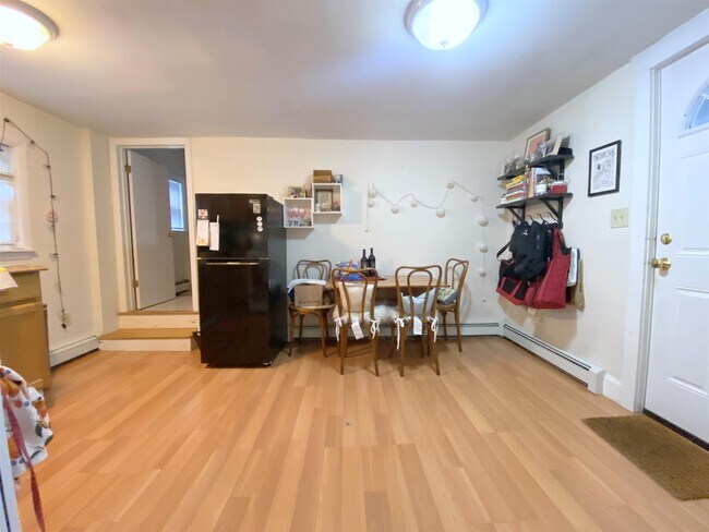 Foto del edificio - 392 Franklin St