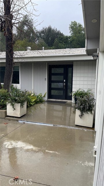 Foto del edificio - 5357 Ellenvale Ave