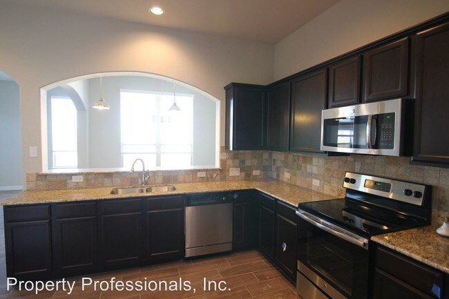 Building Photo - 3 br, 2.5 bath House - 323 Creekside Curve