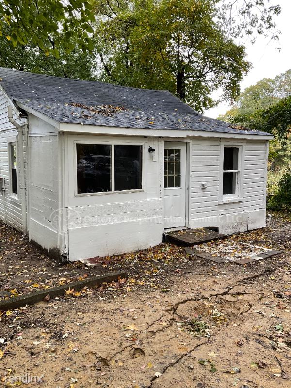 Foto principal - 2 br, 1 bath House - 1000 Goff Road