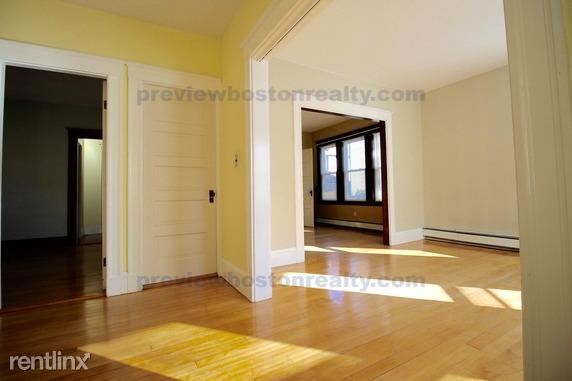 Primary Photo - 39 Leicester St