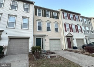 Building Photo - 45504 Trail Run Terrace