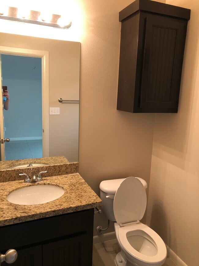 Foto del edificio - 4717 N Dogwood St