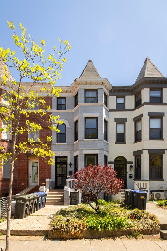 Primary Photo - 2827 13th St NW
