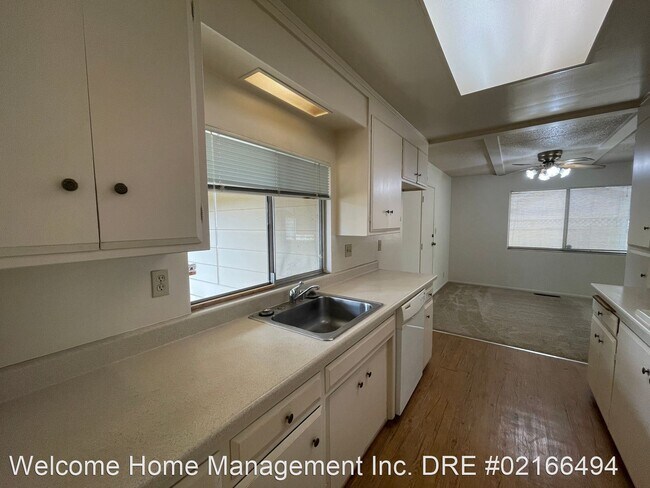Building Photo - 3 br, 2 bath House - 1830 Sandalwood Drive