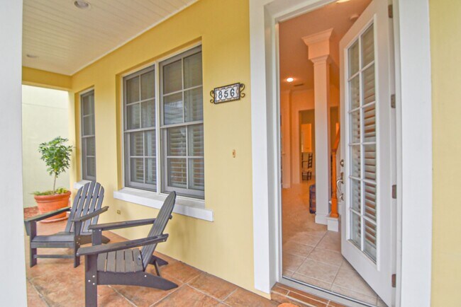 Foto del edificio - 856 Ocean Palm Way