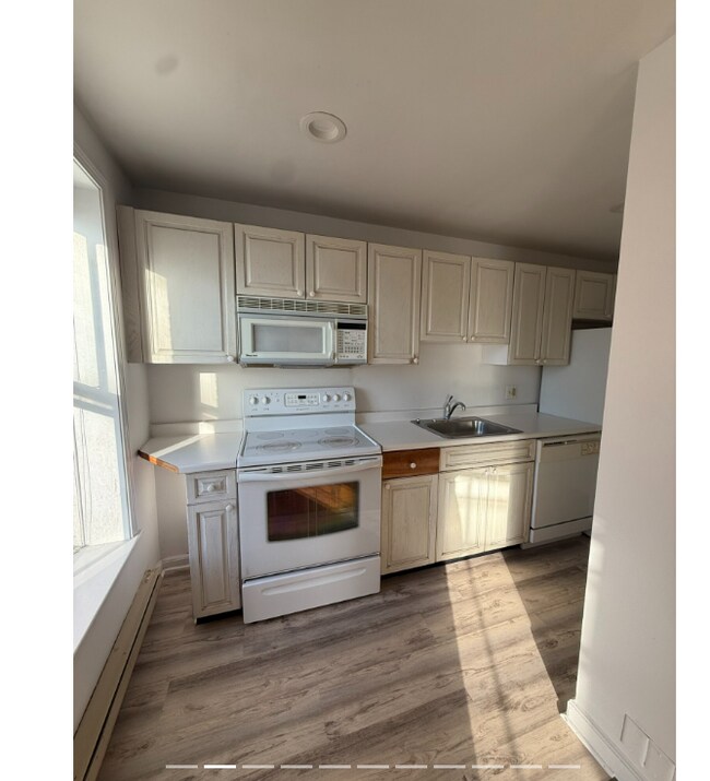 Building Photo - 1742 Washington St