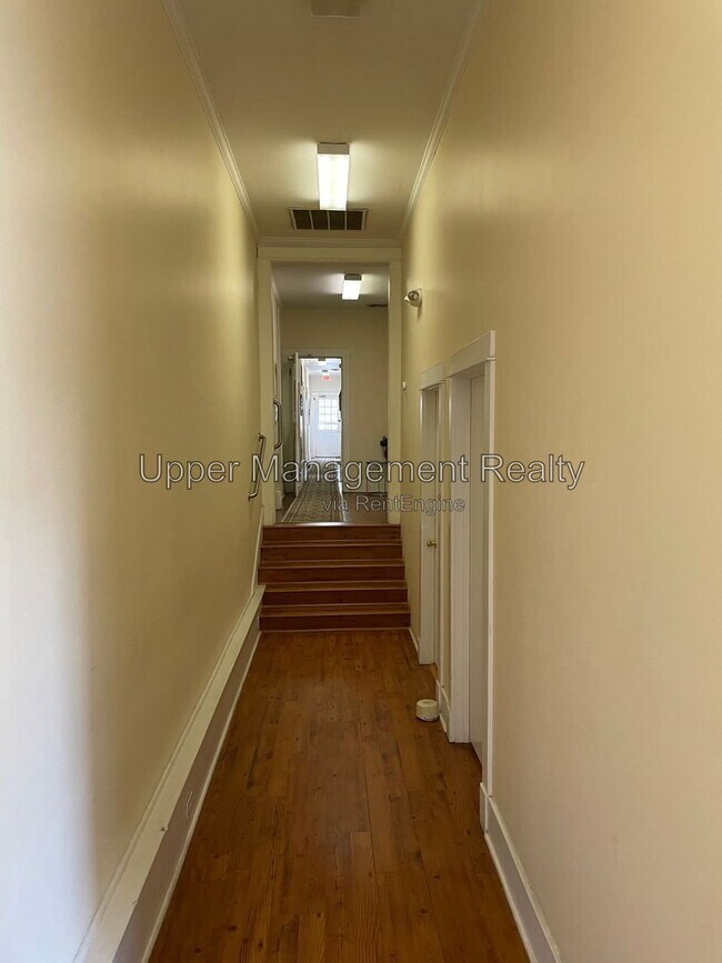 Foto del edificio - 716 Adams St
