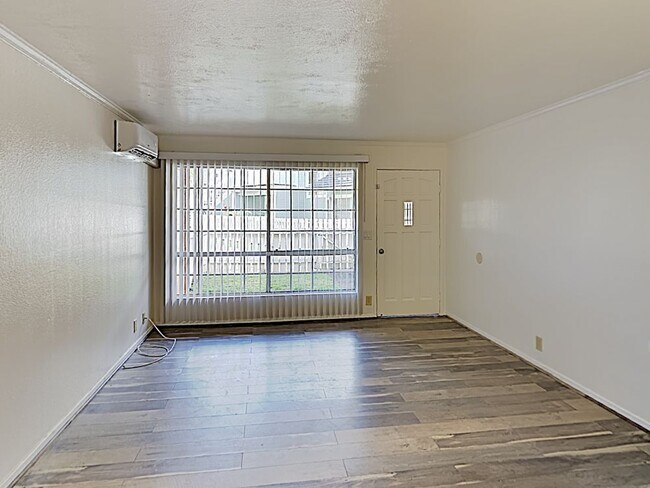 Building Photo - 94-1481-1481 Waipio Uka St