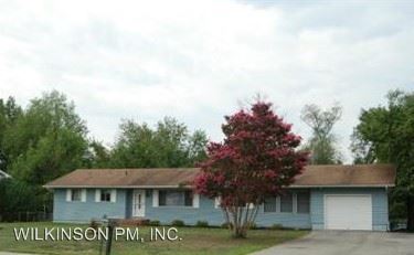 Primary Photo - 40727 Lake and Breton View Dr