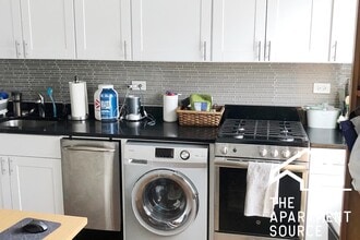 Building Photo - 2129 N Dayton St