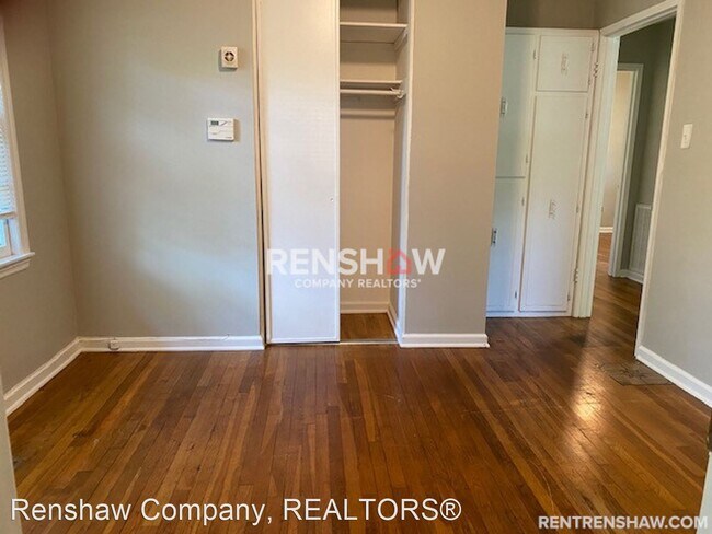 Building Photo - 3 br, 1 bath House - 3276 Parham Street