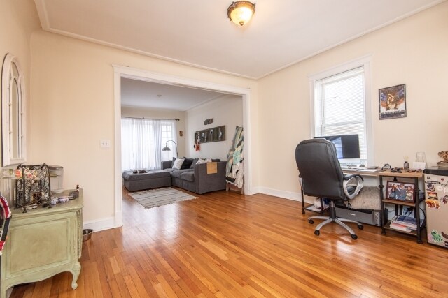Foto del edificio - 3516 N Clark St