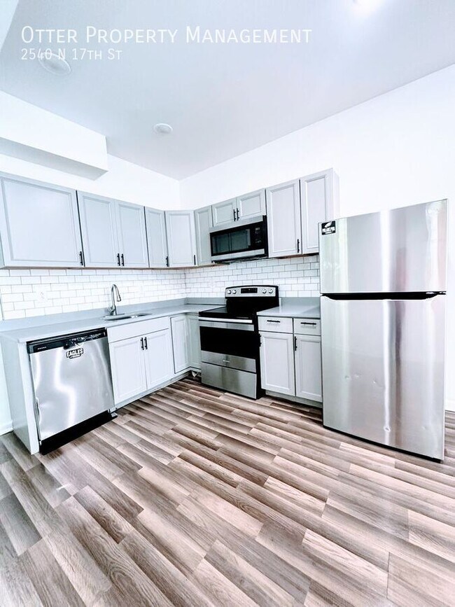 Foto del edificio - 2540 N 17th St