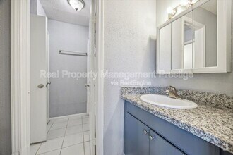 Building Photo - 3115 Falk Ct
