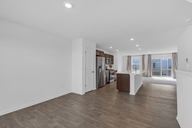 Building Photo - 2241 Sassafras Wy