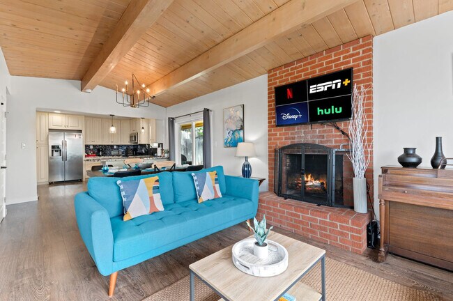 Foto del edificio - 4363 Osprey St