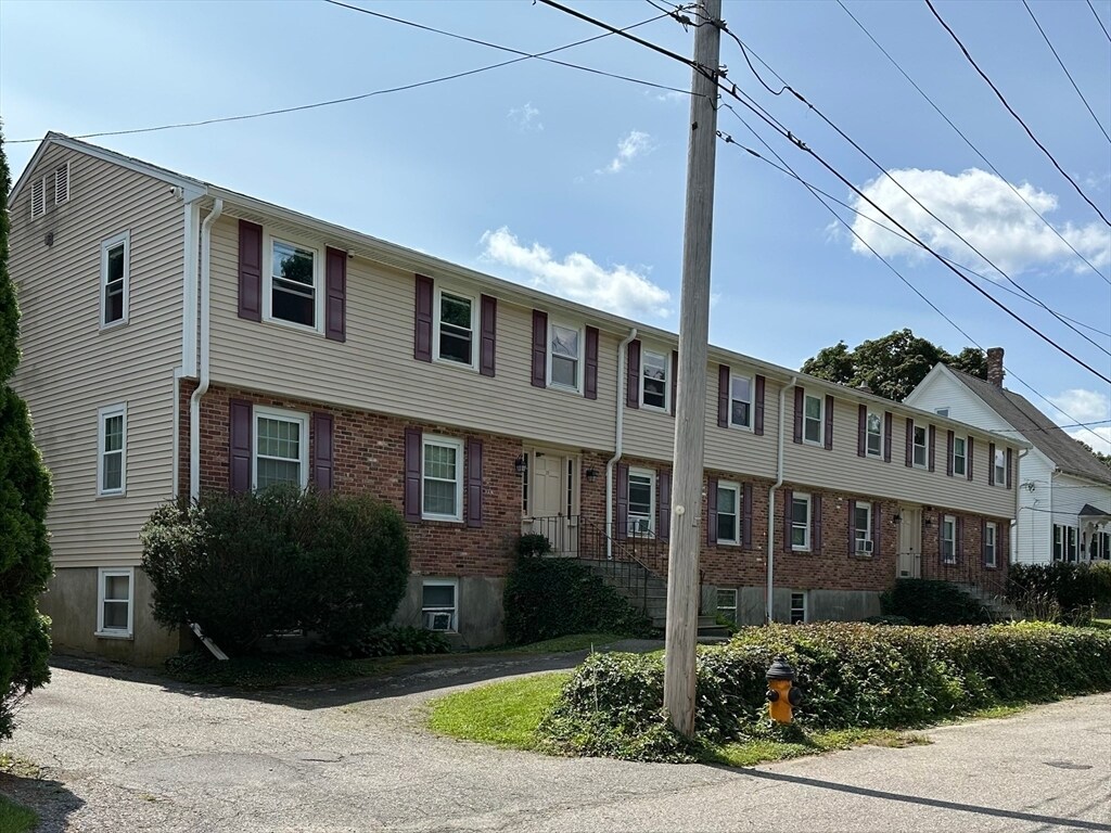 Primary Photo - 10 Park St
