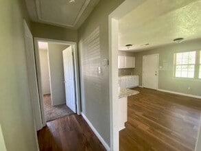 Building Photo - 1285 Fm 3186