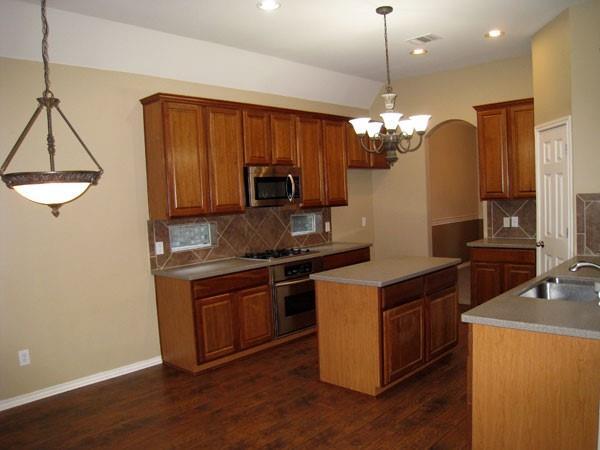 Building Photo - 2406 Beeleigh Ct